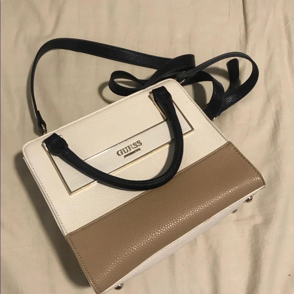 Guess crossbody bag